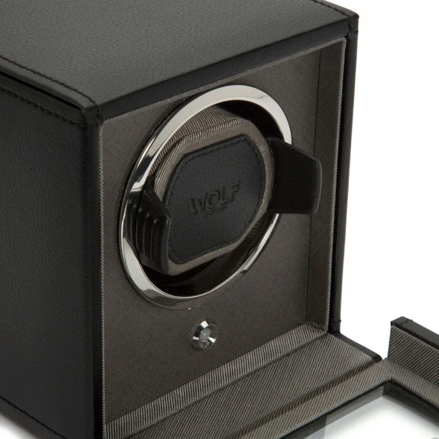 Wolf - Cub Single Watch Winder With Cover | Black | 461103